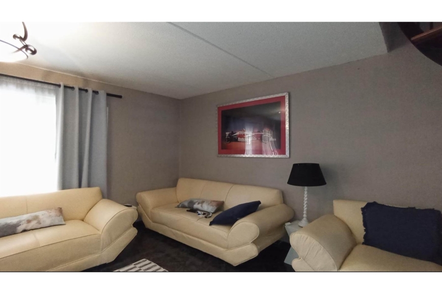 2 Bedroom Property for Sale in Lyndhurst Gauteng