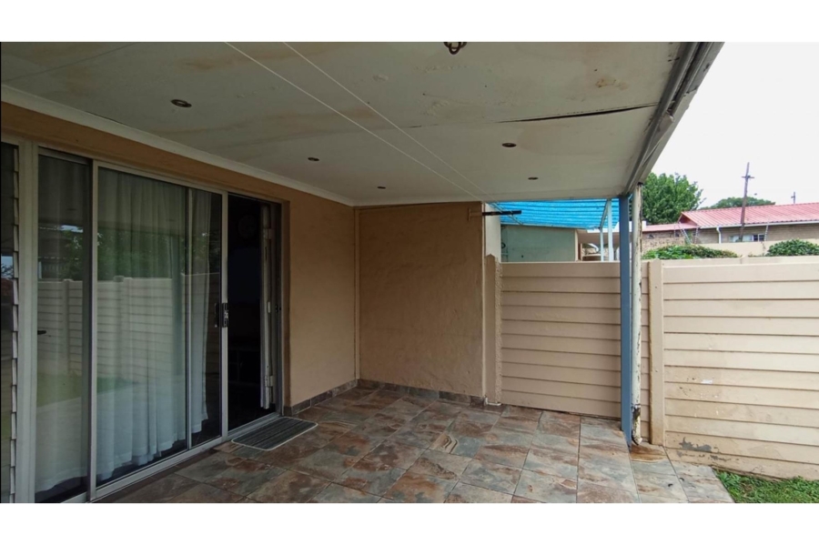 2 Bedroom Property for Sale in Lyndhurst Gauteng