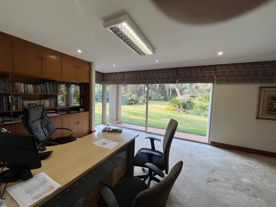 5 Bedroom Property for Sale in Rietvalleirand Gauteng