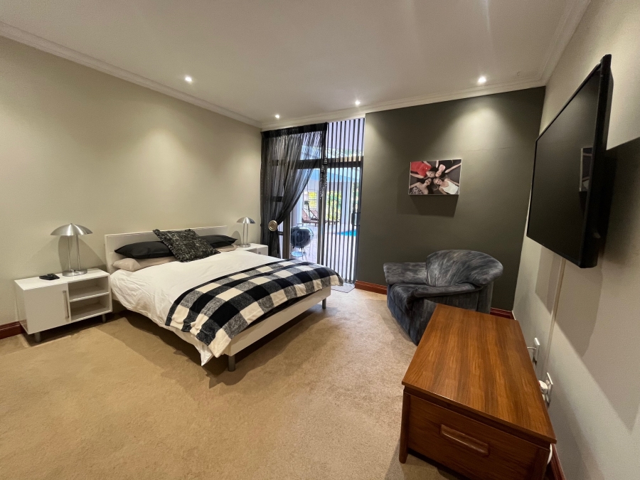 5 Bedroom Property for Sale in Rietvalleirand Gauteng