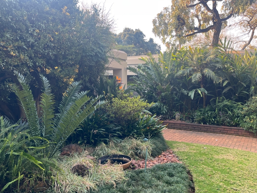 5 Bedroom Property for Sale in Rietvalleirand Gauteng