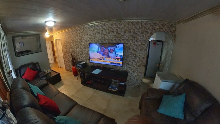3 Bedroom Property for Sale in Philip Nel Park Gauteng