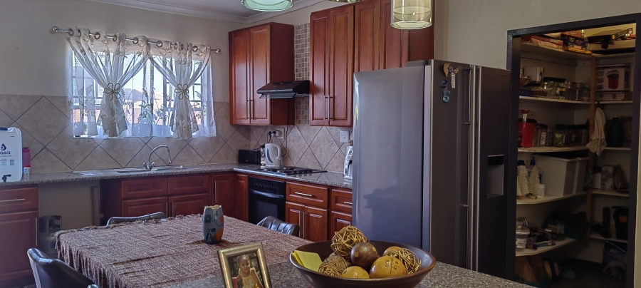 3 Bedroom Property for Sale in Liefde en Vrede Gauteng