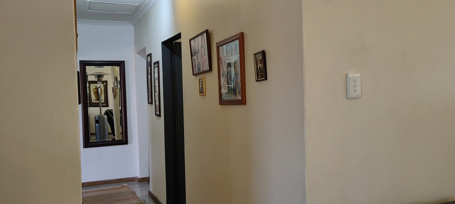 3 Bedroom Property for Sale in Liefde en Vrede Gauteng