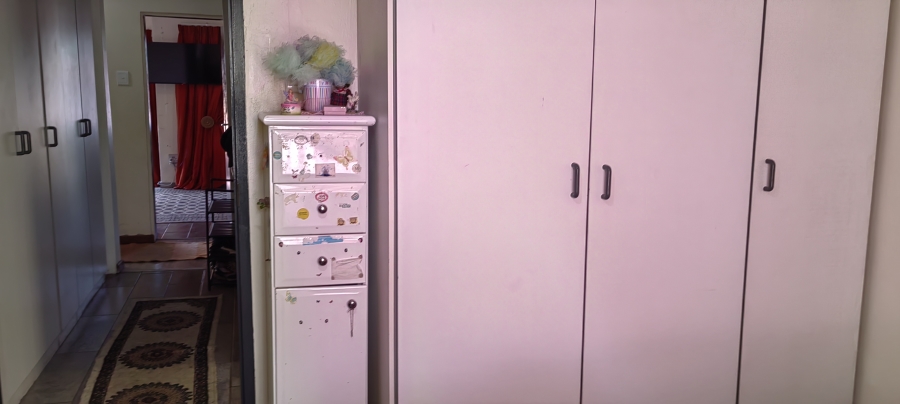 3 Bedroom Property for Sale in Liefde en Vrede Gauteng