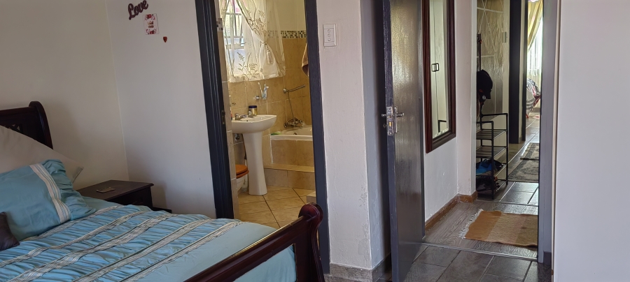 3 Bedroom Property for Sale in Liefde en Vrede Gauteng