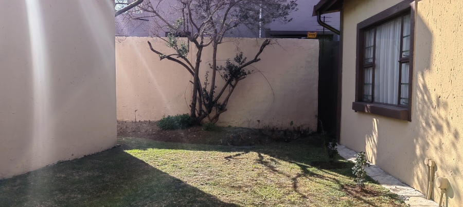 3 Bedroom Property for Sale in Liefde en Vrede Gauteng