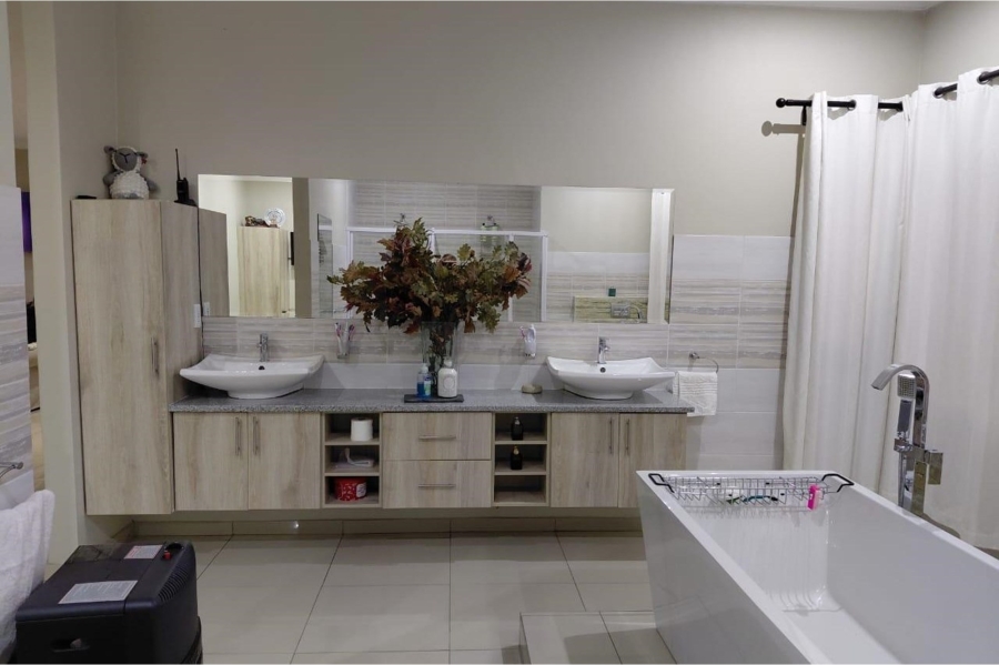 0 Bedroom Property for Sale in Groenkloof Gauteng