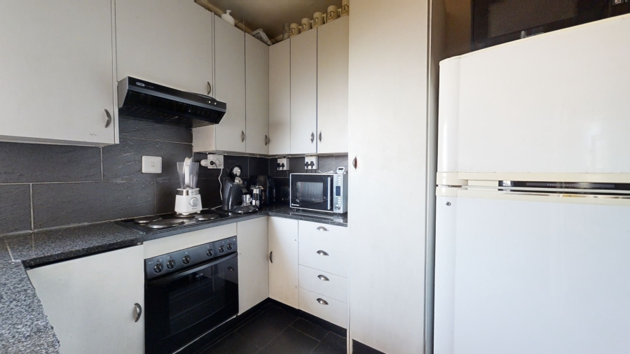 2 Bedroom Property for Sale in Lambton Gauteng