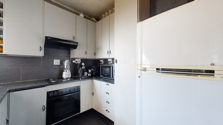 2 Bedroom Property for Sale in Lambton Gauteng