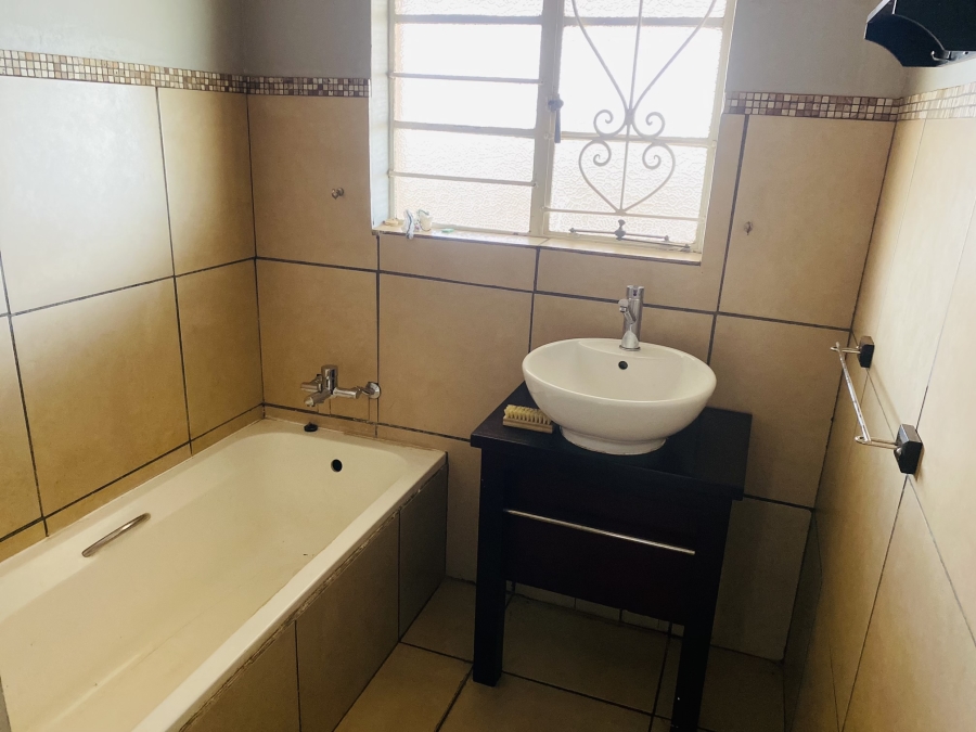 3 Bedroom Property for Sale in Three Rivers Gauteng