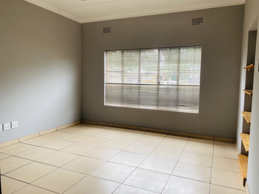 3 Bedroom Property for Sale in Three Rivers Gauteng
