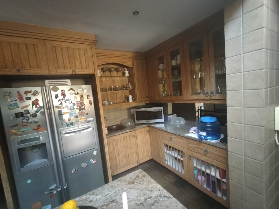 5 Bedroom Property for Sale in Ninapark Gauteng