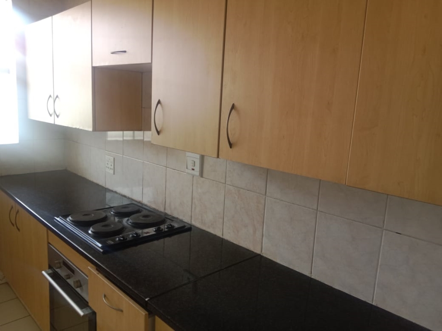 2 Bedroom Property for Sale in Denlee Gauteng
