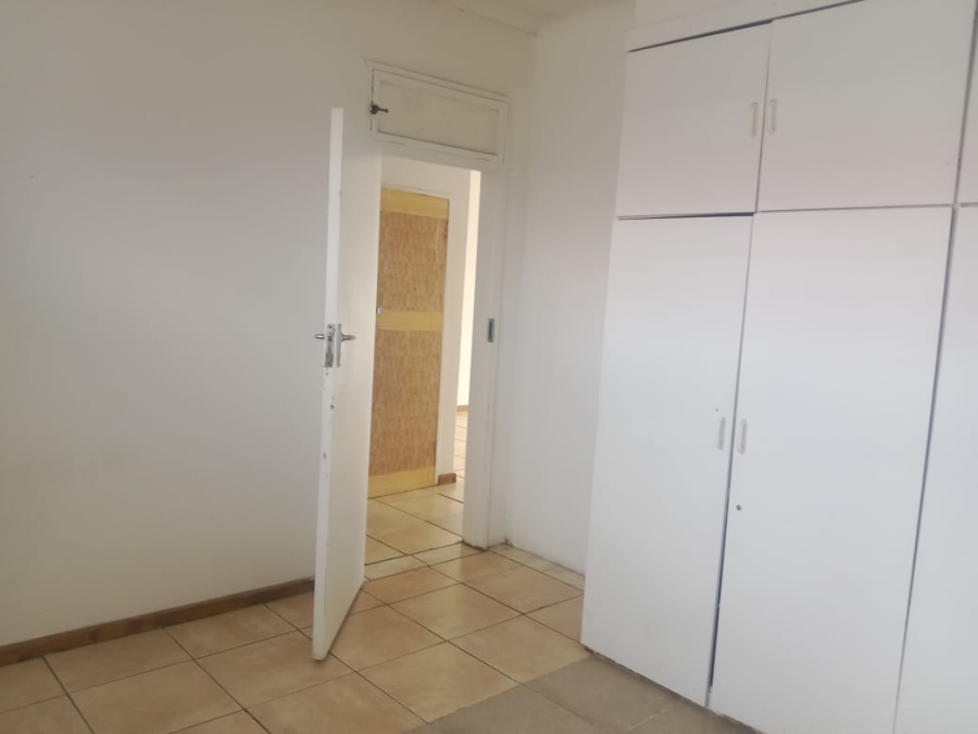2 Bedroom Property for Sale in Denlee Gauteng