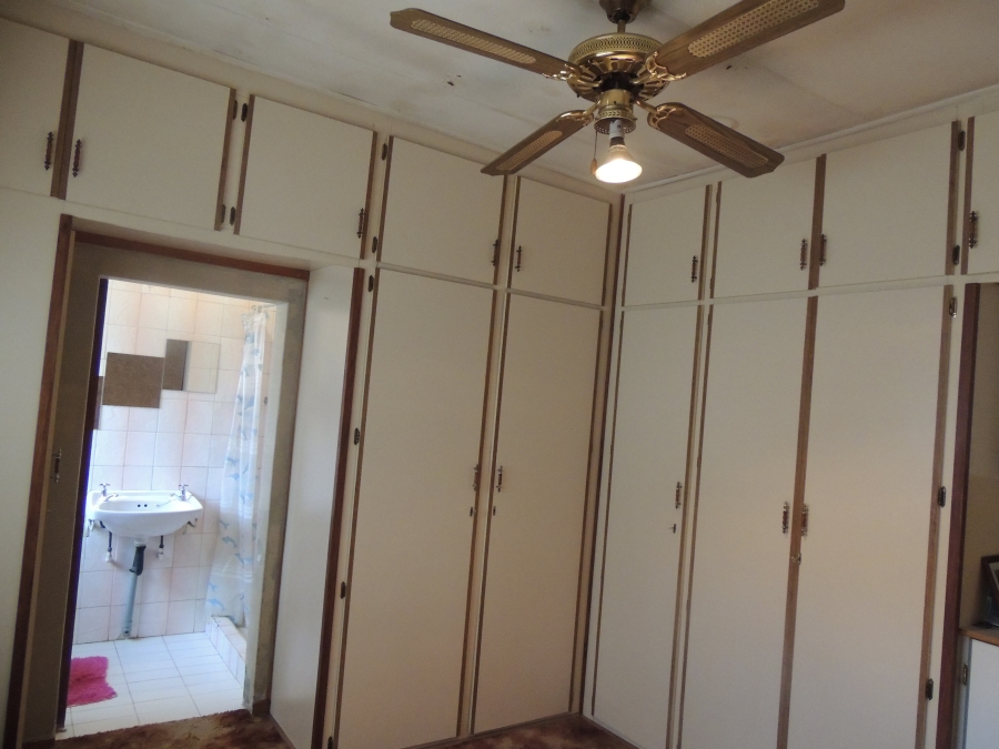 3 Bedroom Property for Sale in South Hills Gauteng