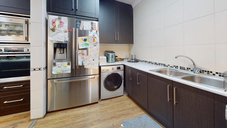 3 Bedroom Property for Sale in Bartlett Gauteng