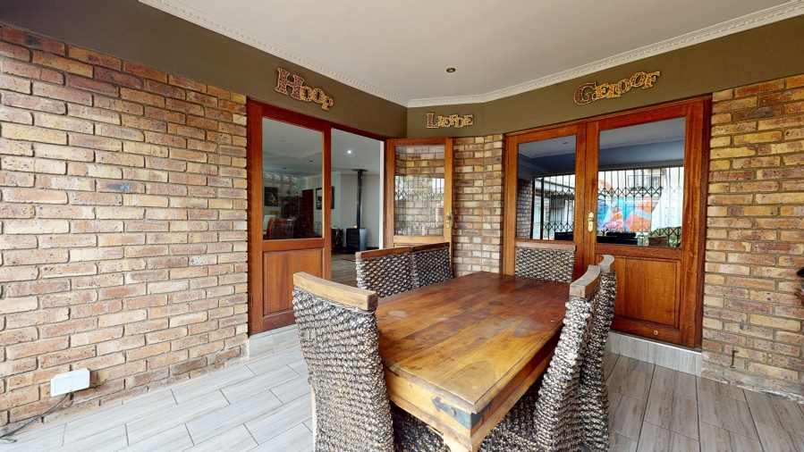 3 Bedroom Property for Sale in Bartlett Gauteng