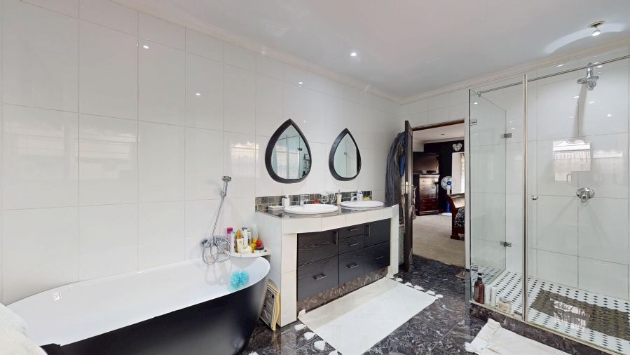 3 Bedroom Property for Sale in Bartlett Gauteng