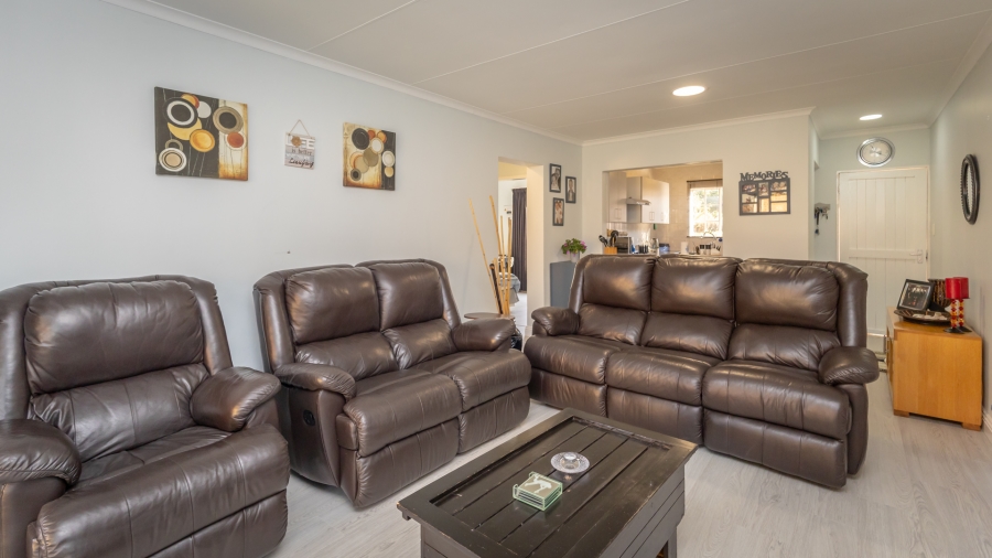 3 Bedroom Property for Sale in Wilgeheuwel Gauteng