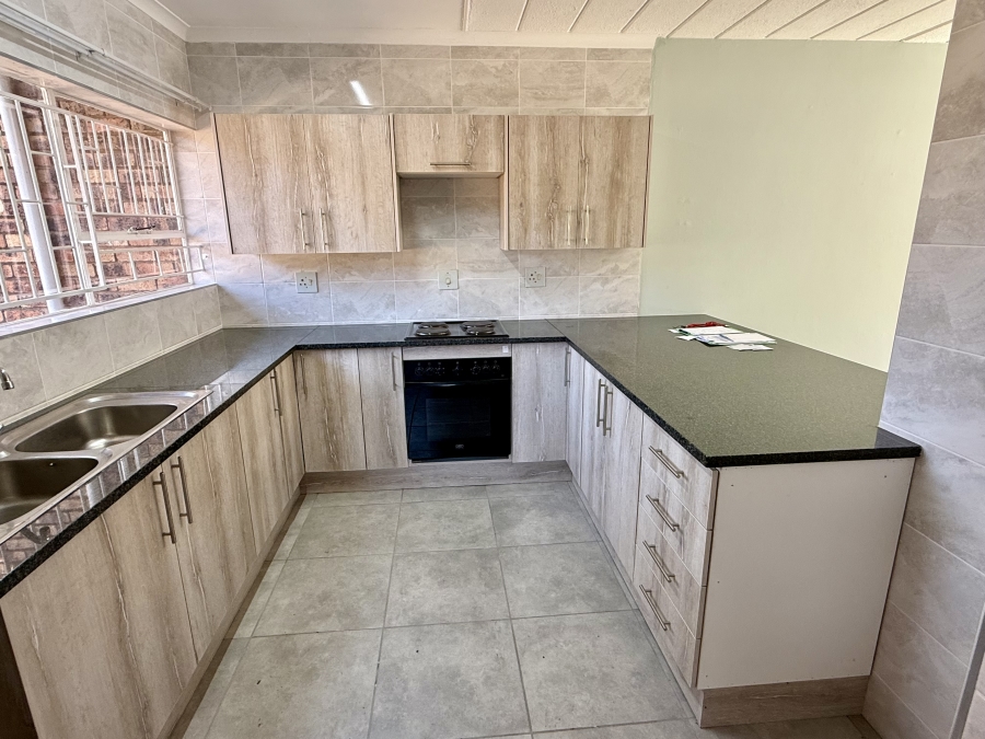 3 Bedroom Property for Sale in Rant En Dal Gauteng