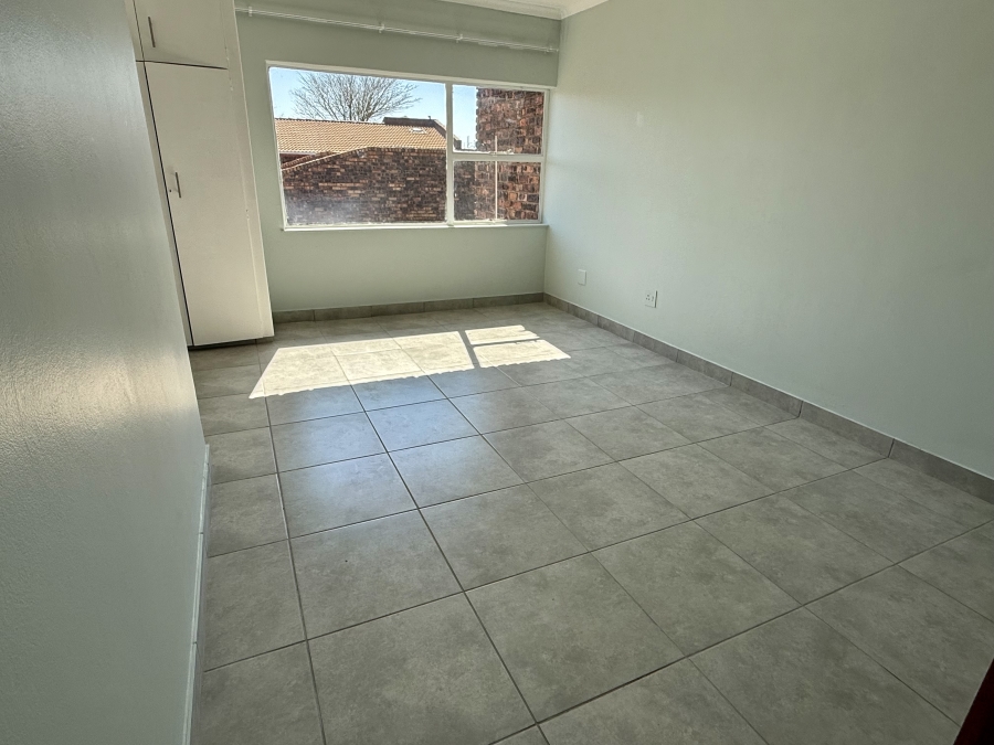 3 Bedroom Property for Sale in Rant En Dal Gauteng
