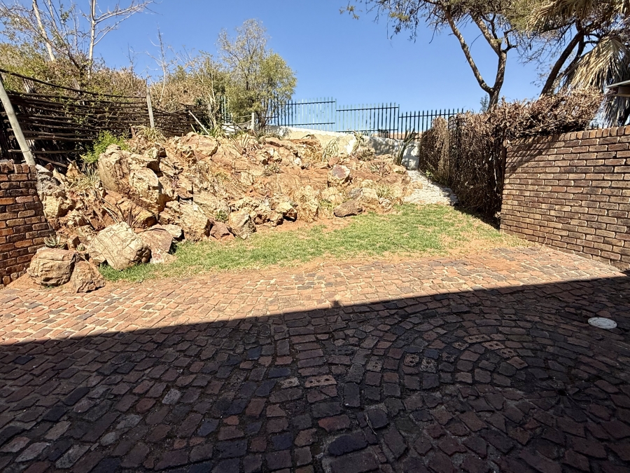 3 Bedroom Property for Sale in Rant En Dal Gauteng