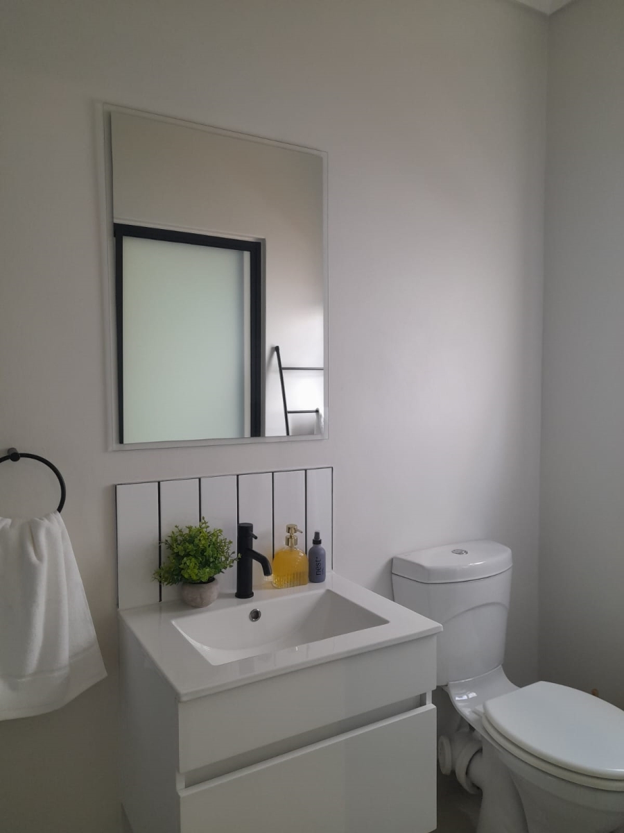 2 Bedroom Property for Sale in Linbro Park Gauteng