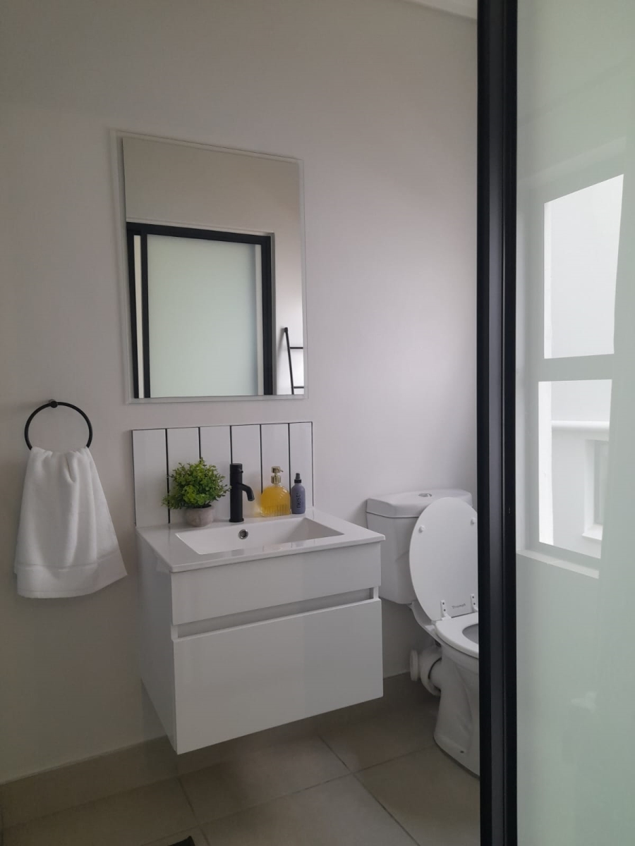 2 Bedroom Property for Sale in Linbro Park Gauteng