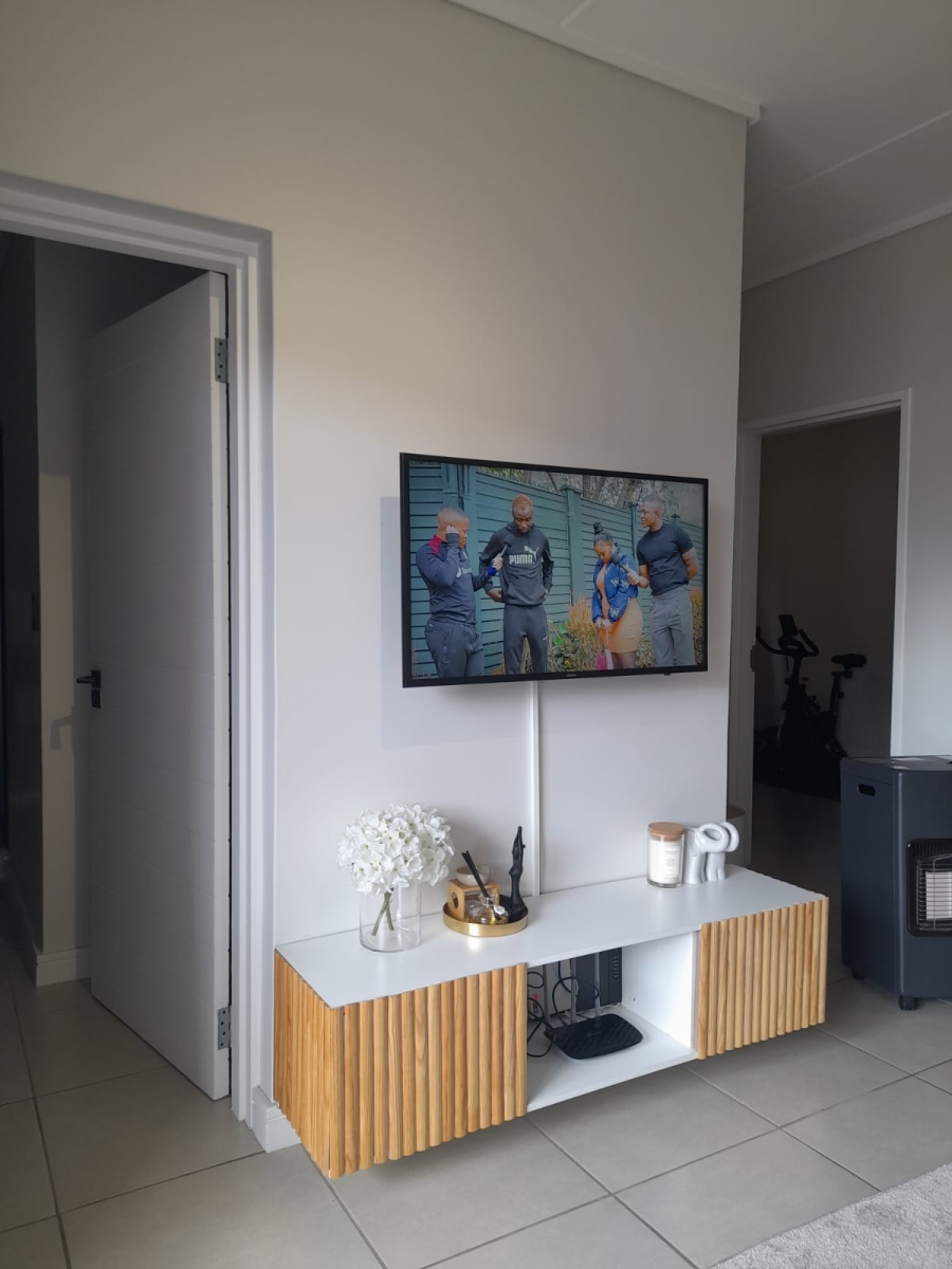 2 Bedroom Property for Sale in Linbro Park Gauteng