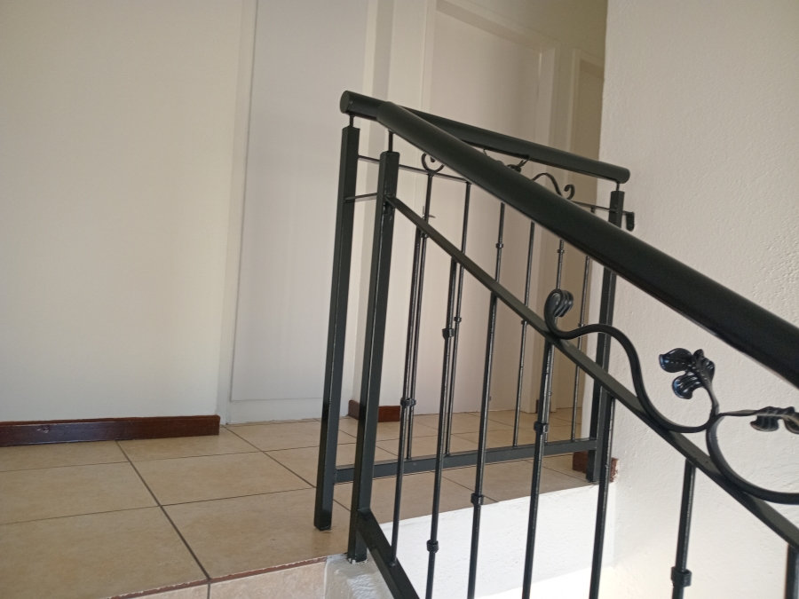3 Bedroom Property for Sale in Lyndhurst Gauteng