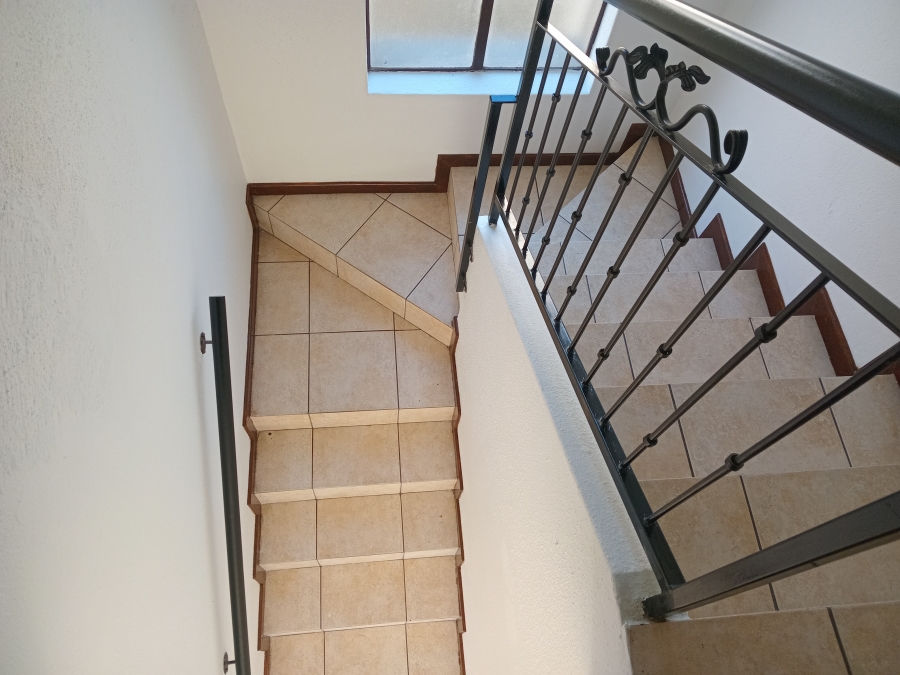 3 Bedroom Property for Sale in Lyndhurst Gauteng