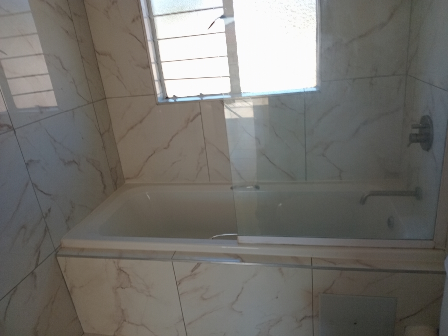 3 Bedroom Property for Sale in Lyndhurst Gauteng