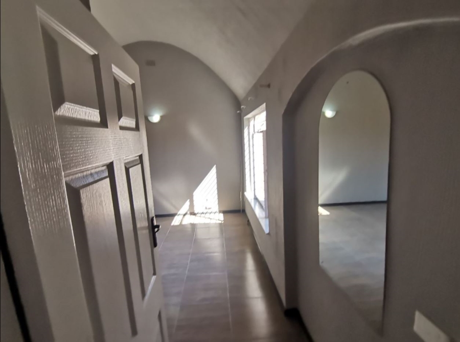4 Bedroom Property for Sale in Mayberry Park Gauteng