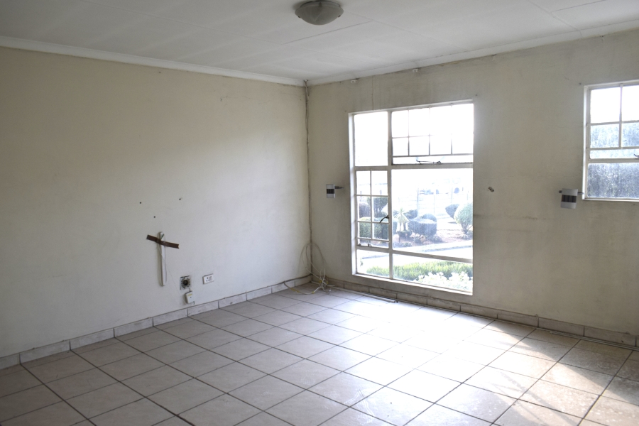 3 Bedroom Property for Sale in Ravenswood Gauteng