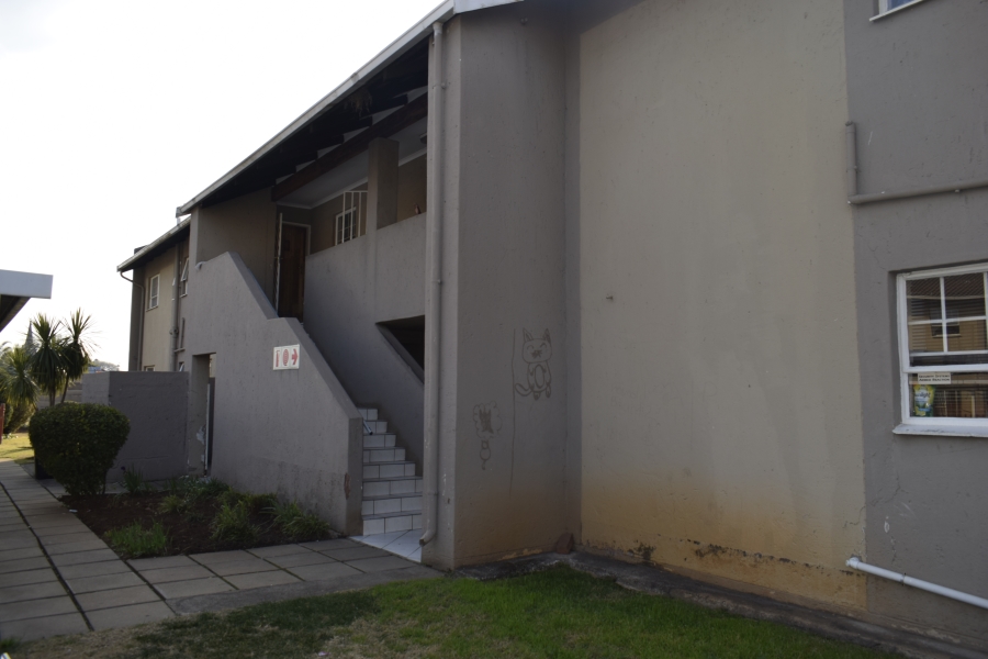 3 Bedroom Property for Sale in Ravenswood Gauteng
