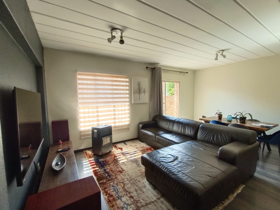 3 Bedroom Property for Sale in Zwartkop Gauteng