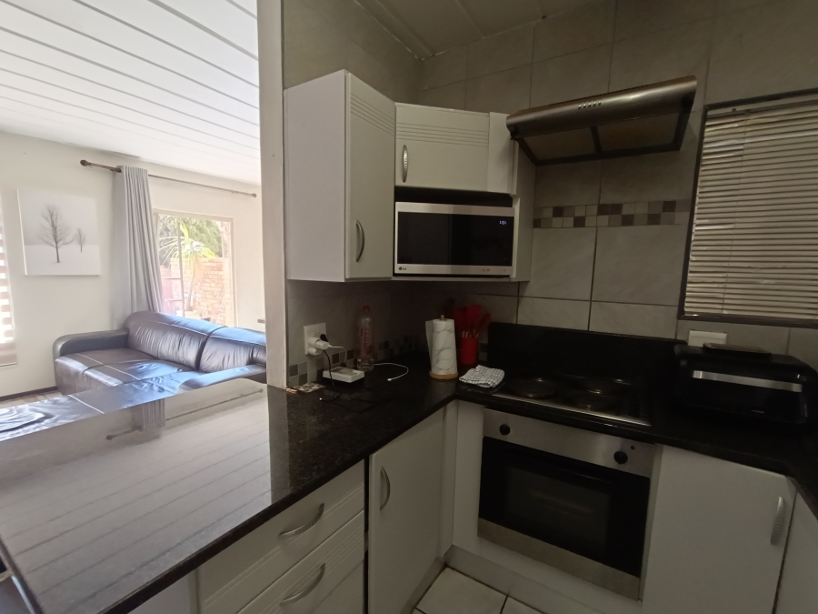 3 Bedroom Property for Sale in Zwartkop Gauteng