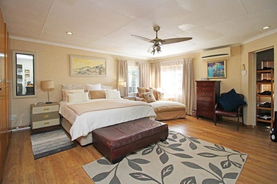 4 Bedroom Property for Sale in Marais Steyn Park Gauteng
