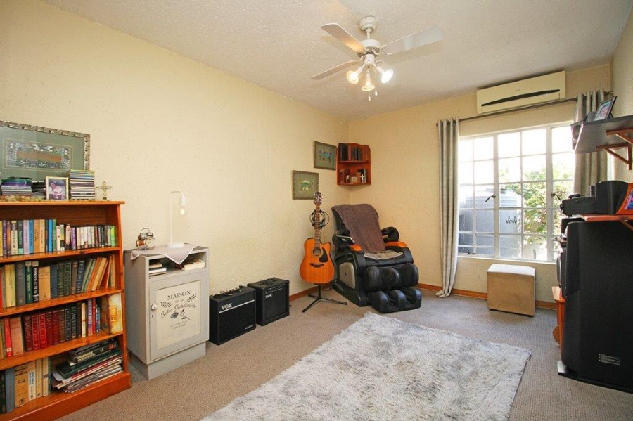 4 Bedroom Property for Sale in Marais Steyn Park Gauteng
