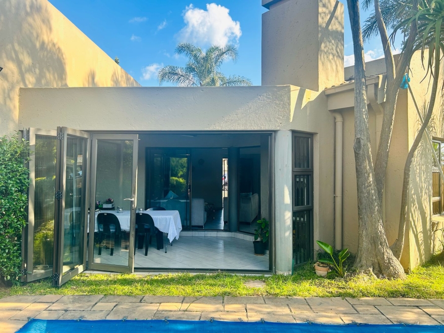 To Let 2 Bedroom Property for Rent in North Riding Gauteng