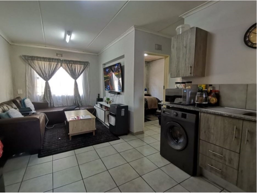 1 Bedroom Property for Sale in Sky City Gauteng