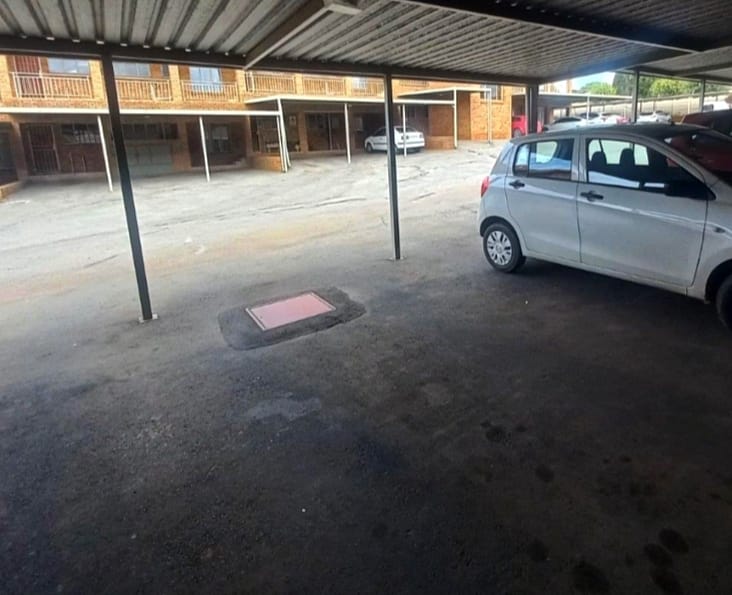 2 Bedroom Property for Sale in Wentworth Park Gauteng