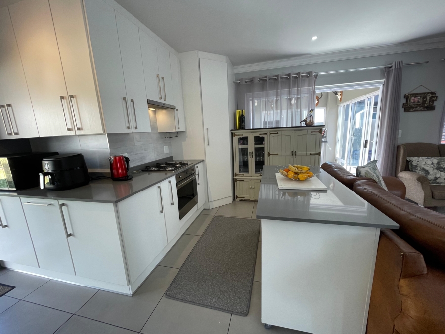 3 Bedroom Property for Sale in Noordheuwel Gauteng