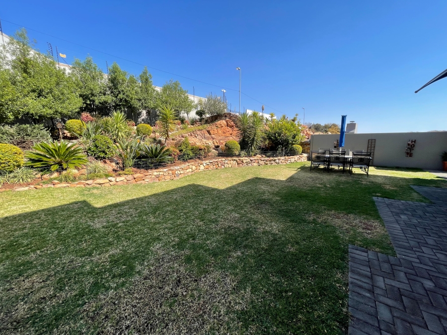 3 Bedroom Property for Sale in Noordheuwel Gauteng
