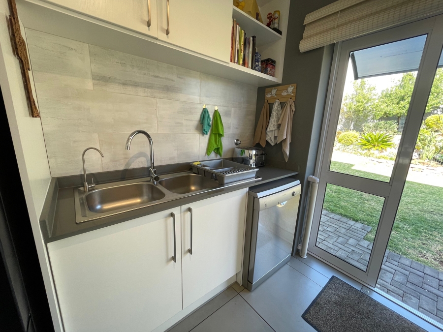 3 Bedroom Property for Sale in Noordheuwel Gauteng