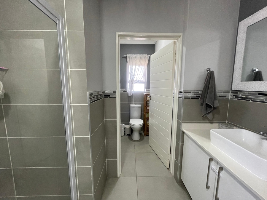 3 Bedroom Property for Sale in Noordheuwel Gauteng