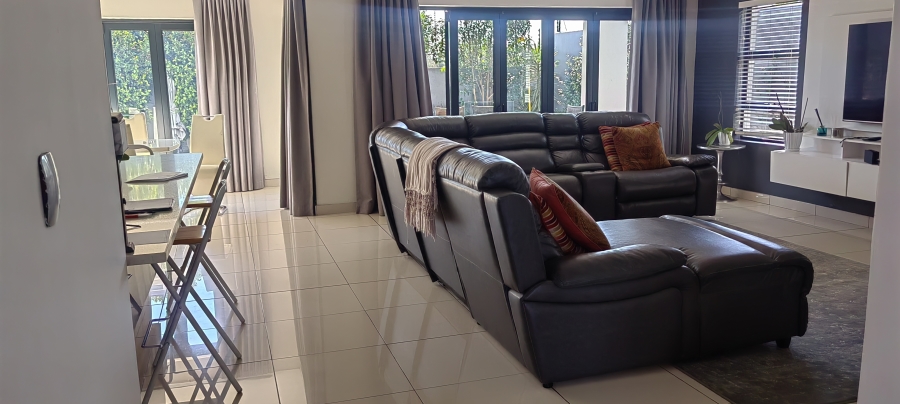 4 Bedroom Property for Sale in Ormonde Gauteng
