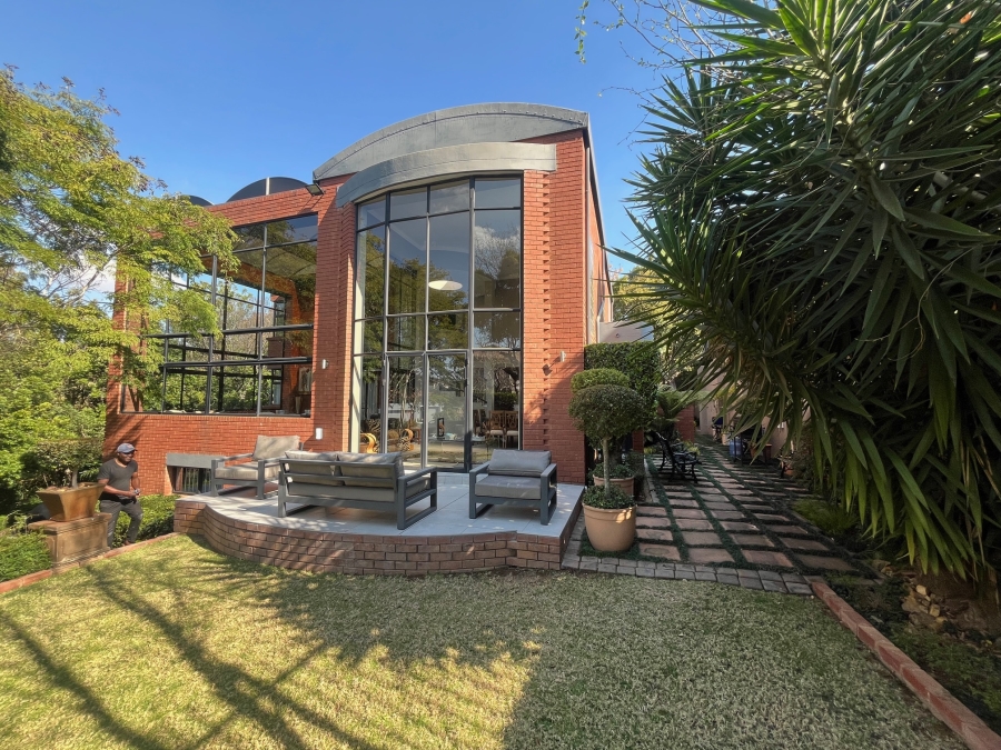 To Let 3 Bedroom Property for Rent in Waterkloof Ridge Gauteng