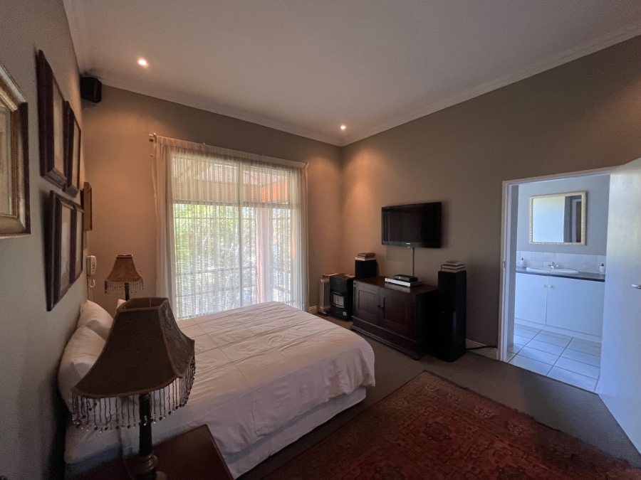 To Let 3 Bedroom Property for Rent in Waterkloof Ridge Gauteng